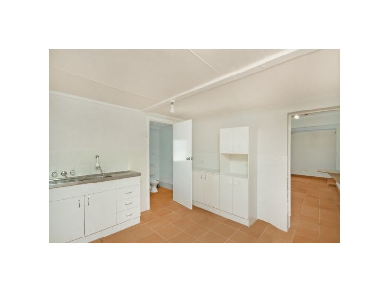 20 Stapylton Street, Coolangatta QLD 4225