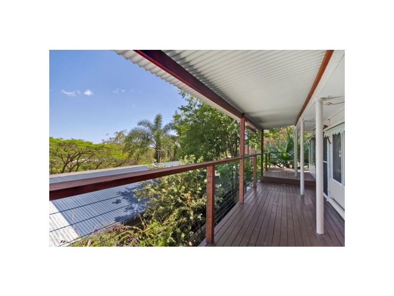 20 Stapylton Street, Coolangatta QLD 4225