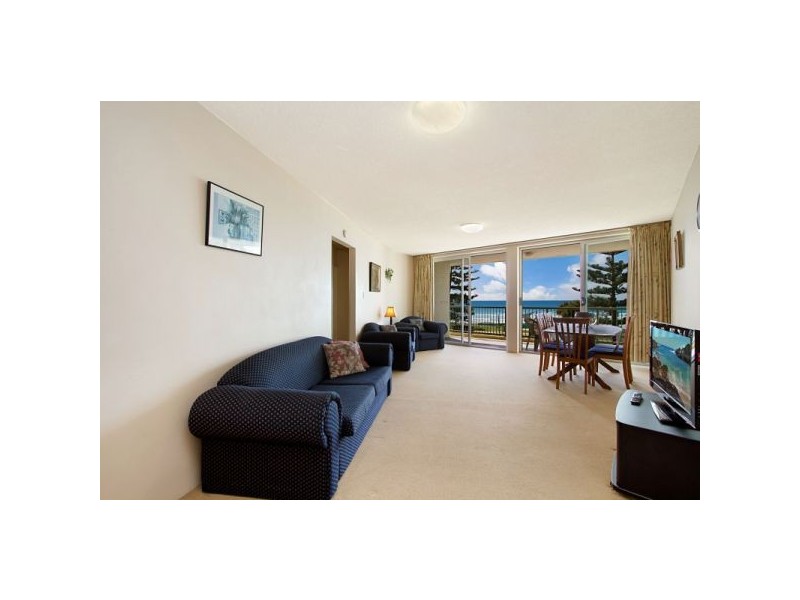 10/172 Marine Parade, Rainbow Bay QLD 4225