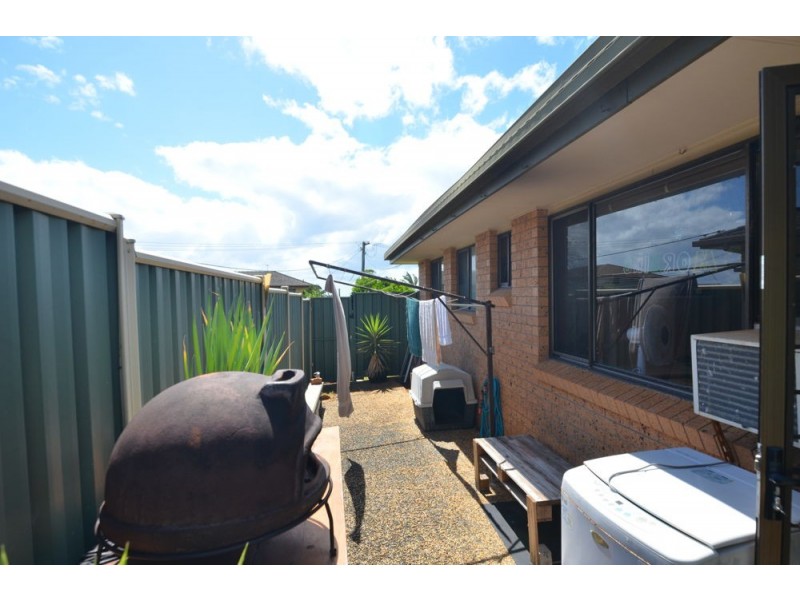 1/2 Mibbin Parade, Banora Point NSW 2486