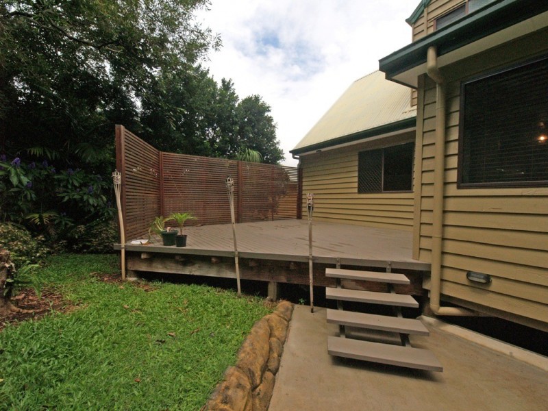 42 Broadwater Esplanade, Bilambil Heights NSW 2486