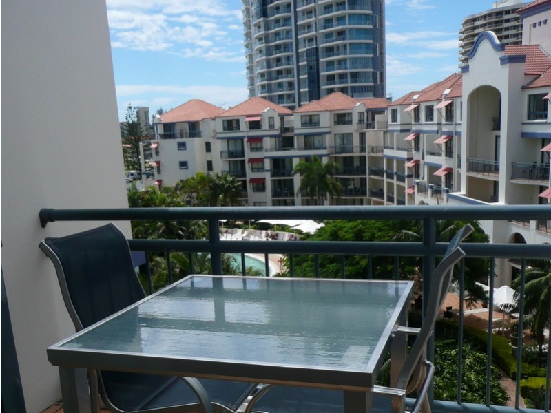 Coolangatta QLD 4225