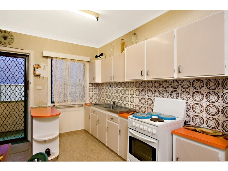 3/20  Eden Av, Rainbow Bay QLD 4225