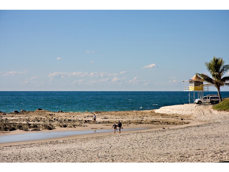 3/20  Eden Av, Rainbow Bay QLD 4225