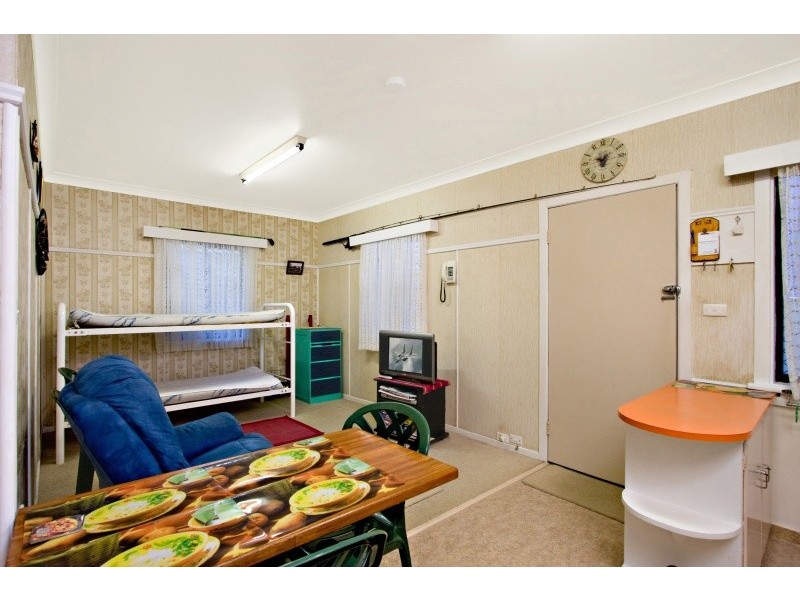 3/20  Eden Av, Rainbow Bay QLD 4225