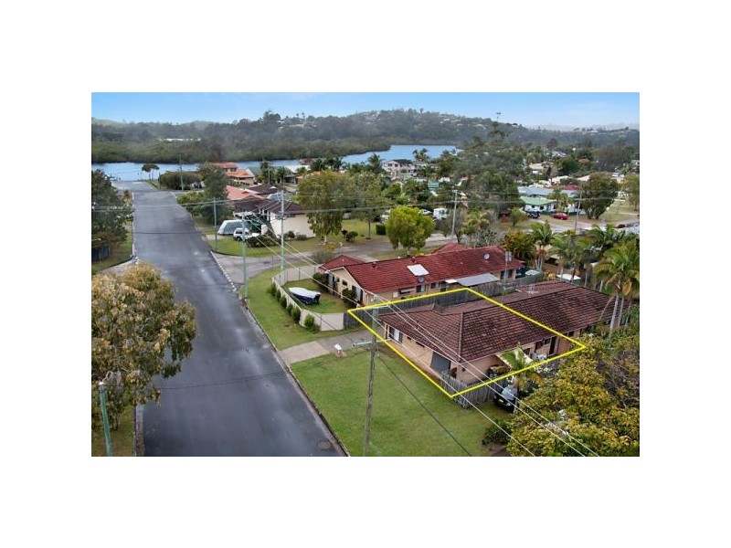 1/30 The Lakes Drive, Tweed Heads NSW 2485