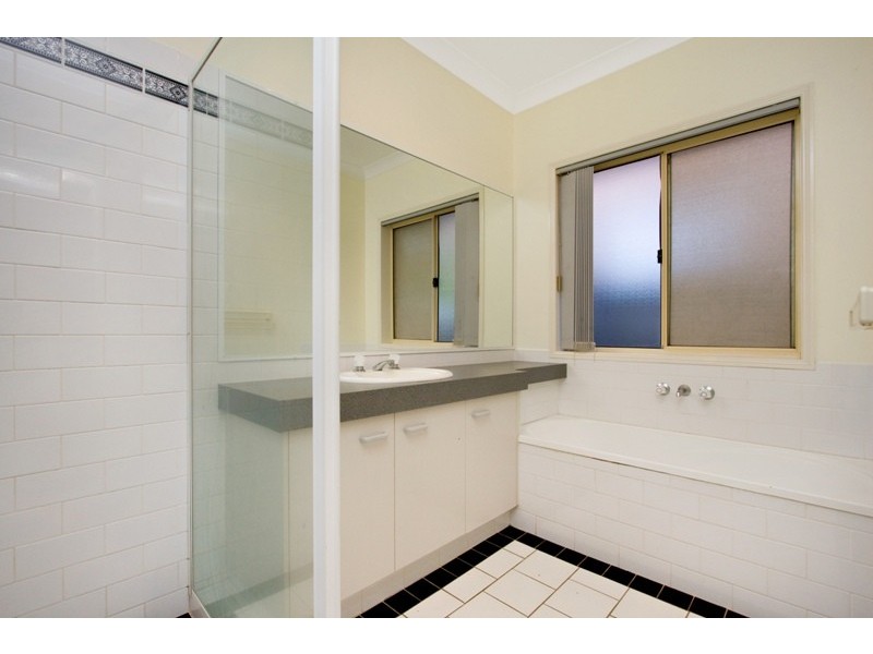 4 Sierra Vista Blvd, Bilambil Heights NSW 2486