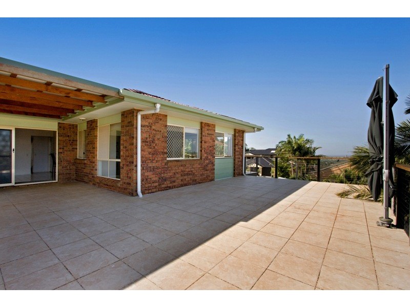 4 Sierra Vista Blvd, Bilambil Heights NSW 2486