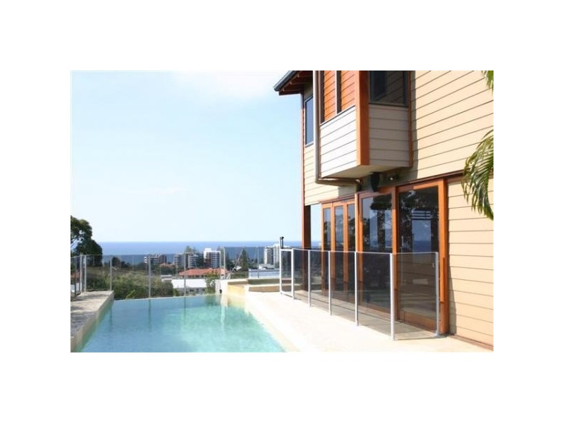 74 Rutledge Street, Coolangatta QLD 4225