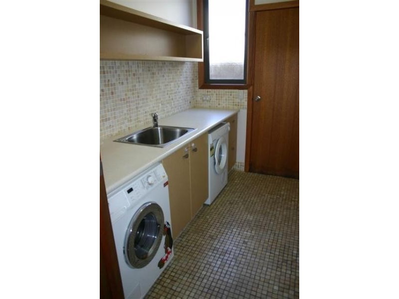 74 Rutledge Street, Coolangatta QLD 4225