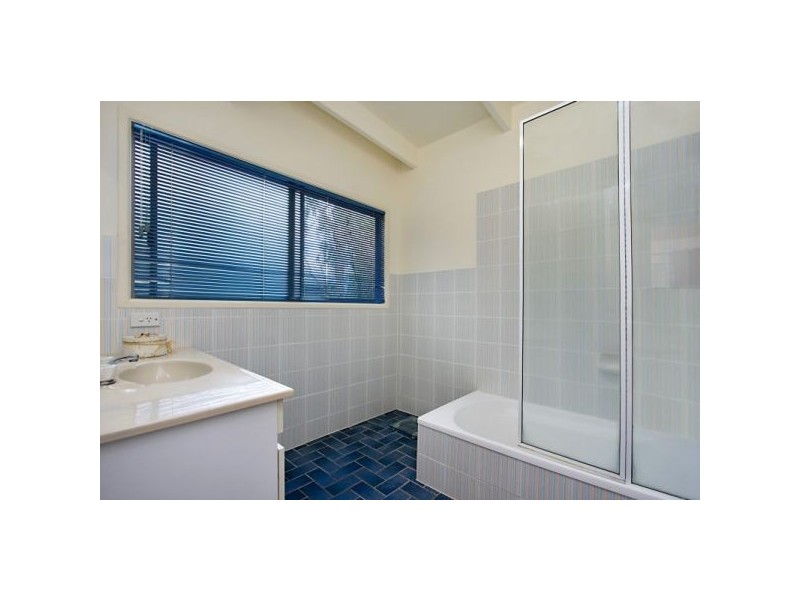 36 Lalina Ave, Tweed Heads West NSW 2485