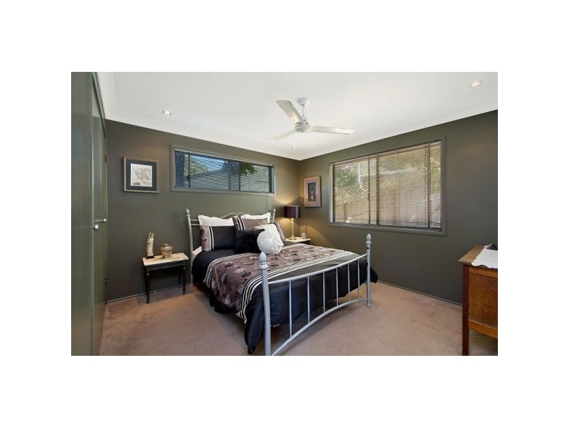 38 Broadwater Esplanade, Bilambil Heights NSW 2486
