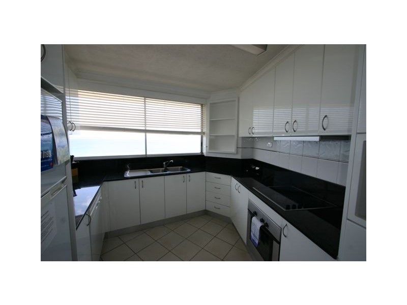 40/180 Marine Parade, Rainbow Bay QLD 4225