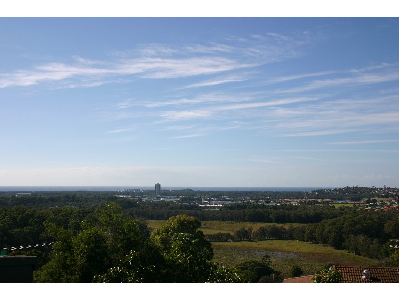 3 Glenys Street, Tweed Heads South NSW 2486