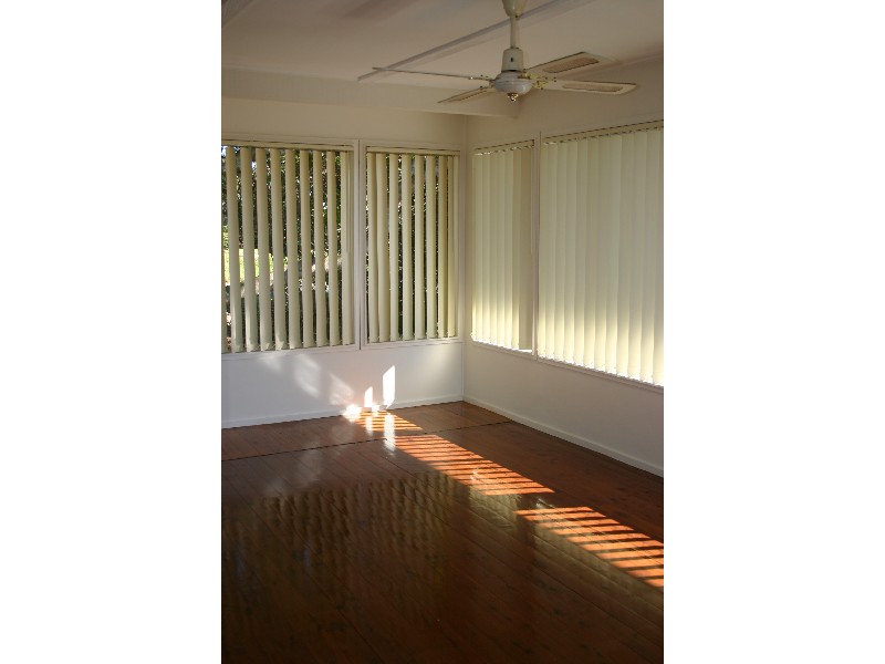 3 Glenys Street, Tweed Heads South NSW 2486