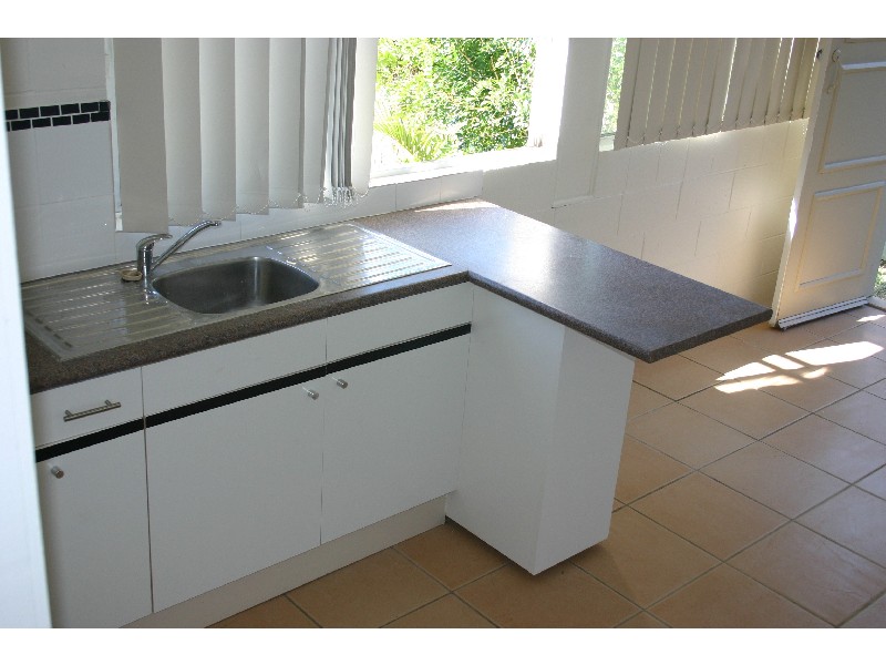 3 Glenys Street, Tweed Heads South NSW 2486