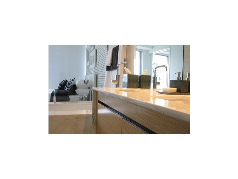 502/1 Douglas Street, Kirra QLD 4225