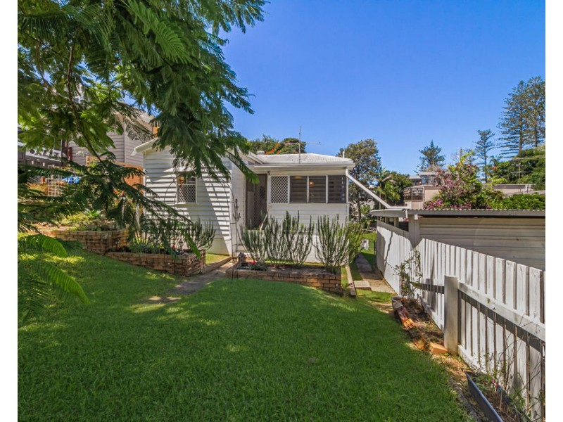 72 Garrick Street, Coolangatta QLD 4225