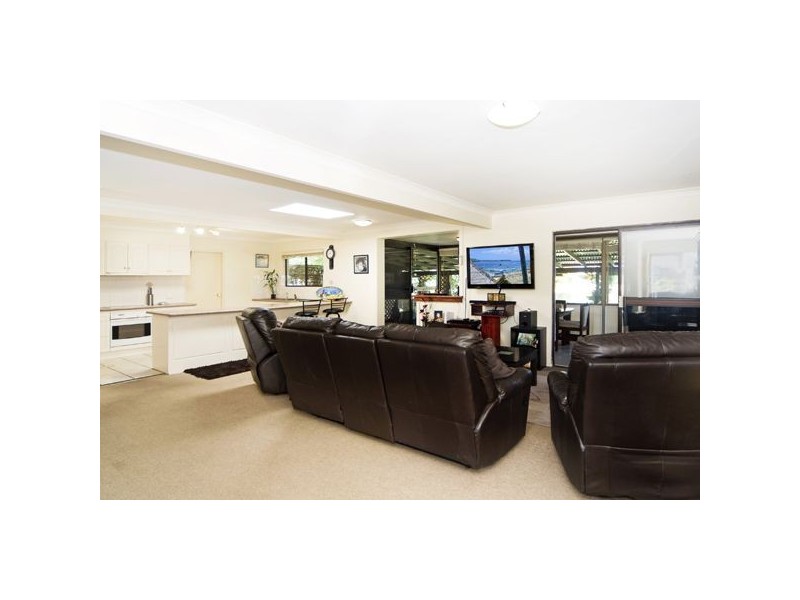 22 Lakes Drive, Tweed Heads West NSW 2485