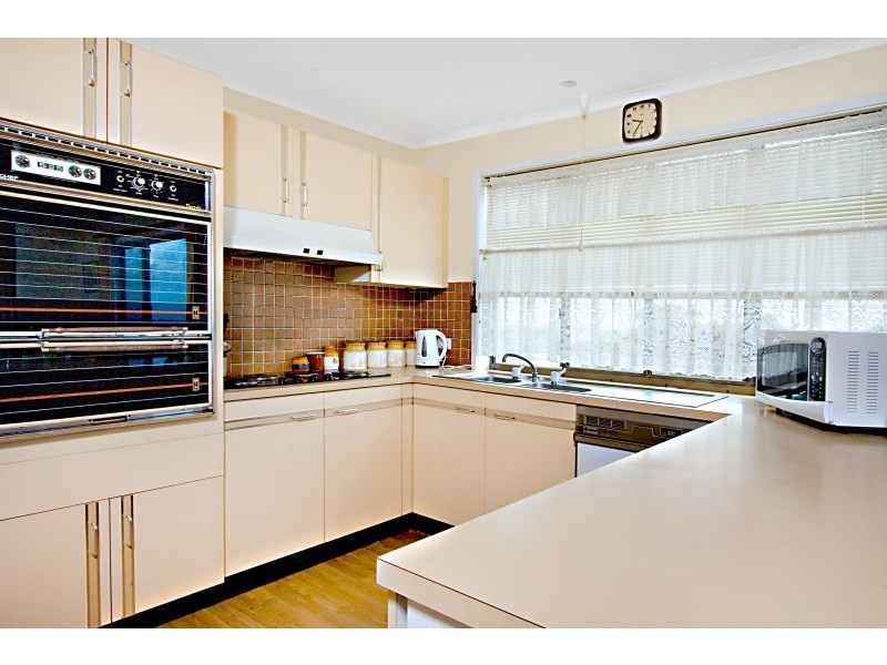 11 Goonal Place, Banora Point NSW 2486