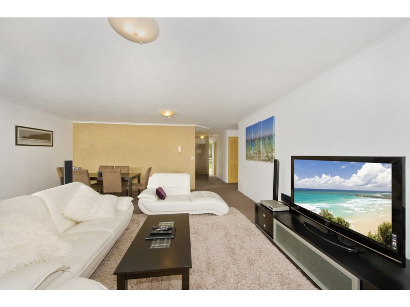 303/255 Boundary Street, Rainbow Bay QLD 4225