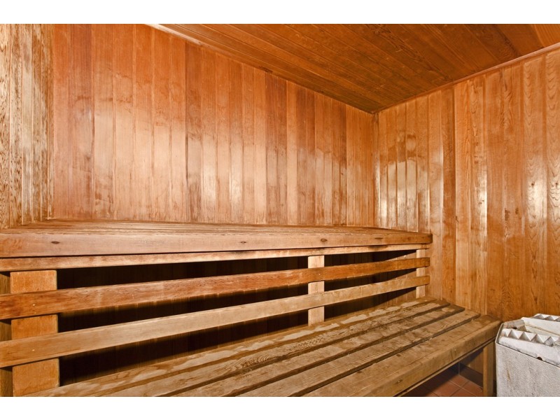 303/255 Boundary Street, Rainbow Bay QLD 4225