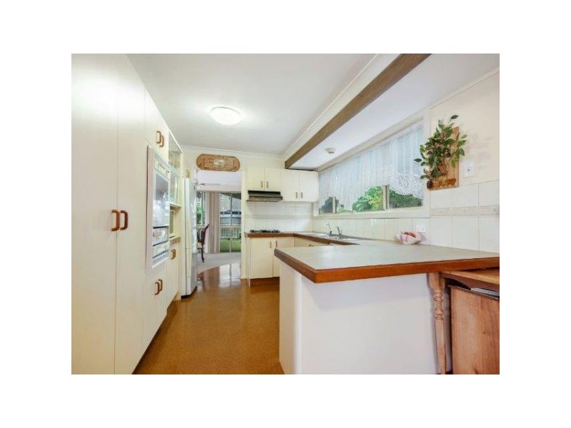 10 Castlecrag Avenue, Banora Point NSW 2486