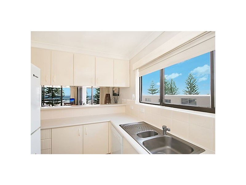 3A/166 Marine Parade, Rainbow Bay QLD 4225