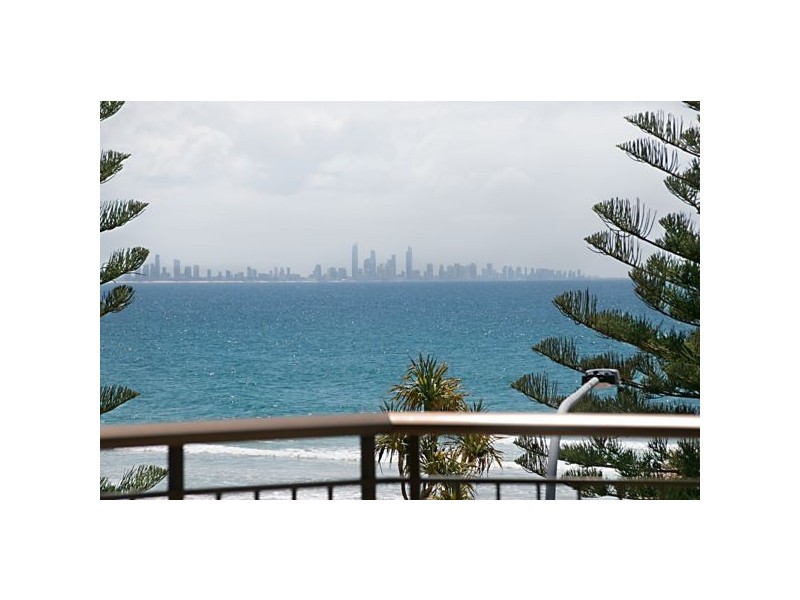 3A/166 Marine Parade, Rainbow Bay QLD 4225