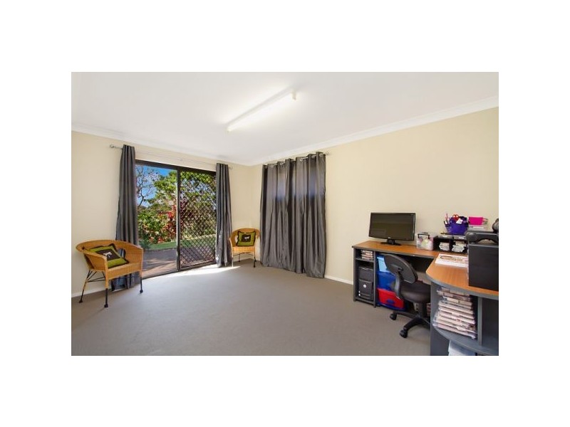 1/3 Keys Ave, Banora Point NSW 2486