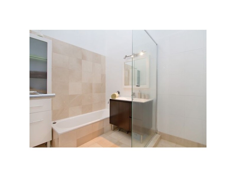 1/3 Keys Ave, Banora Point NSW 2486