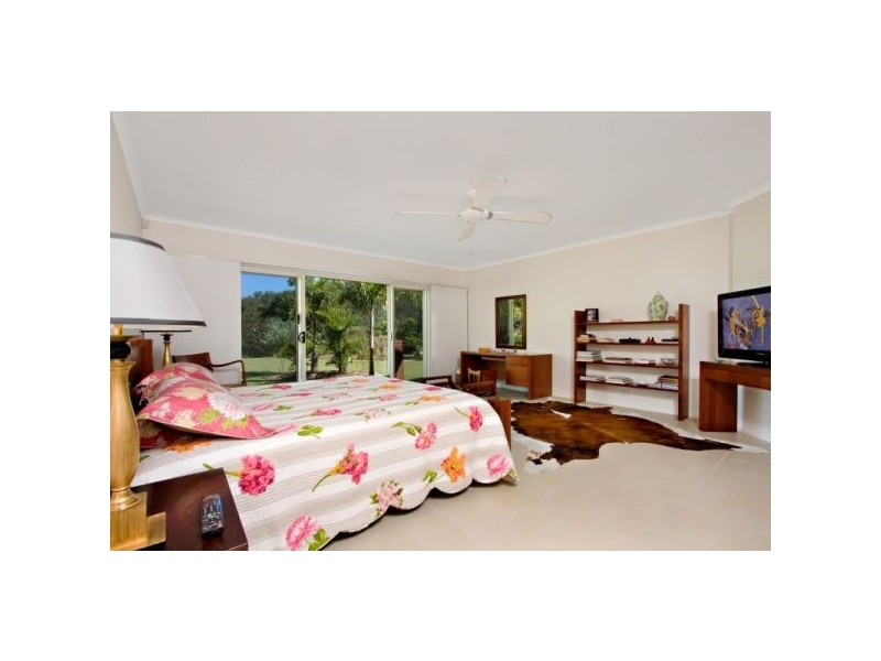 11 Thomas Waters Rd, Tallebudgera Valley QLD 4228