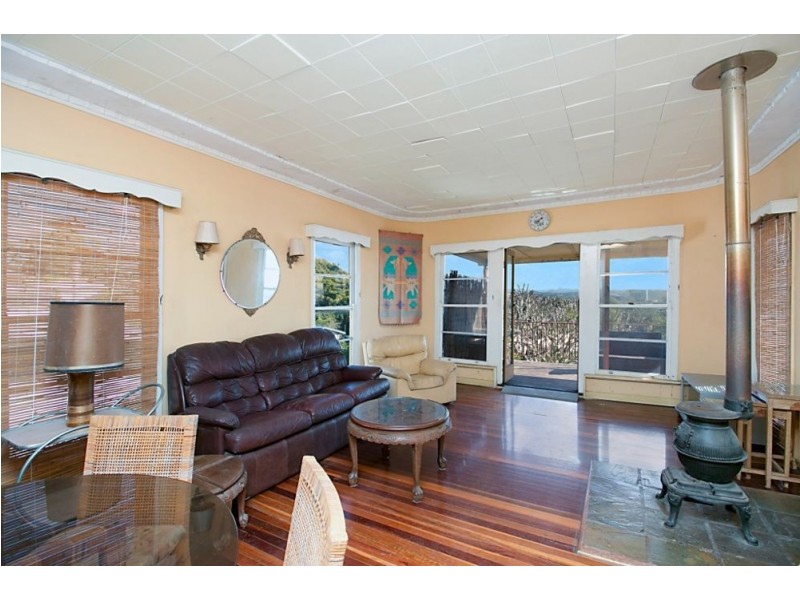 31 Rutledge Street, Coolangatta QLD 4225