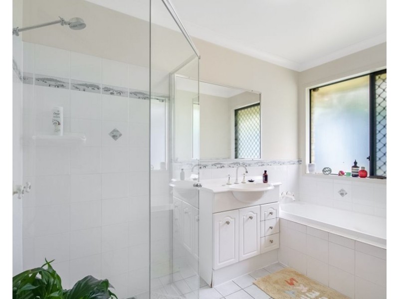 4/98 McLean St, Coolangatta QLD 4225