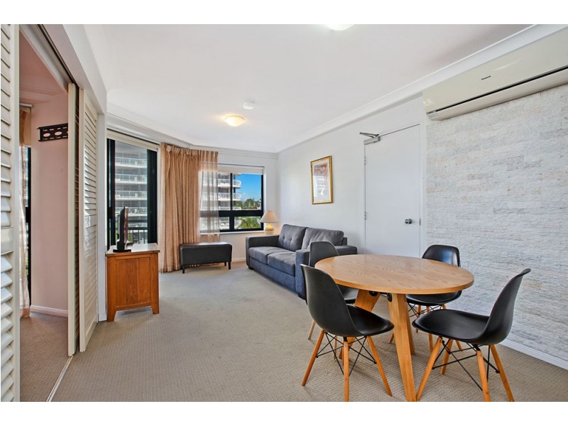 332/99 Griffith Street, Coolangatta QLD 4225