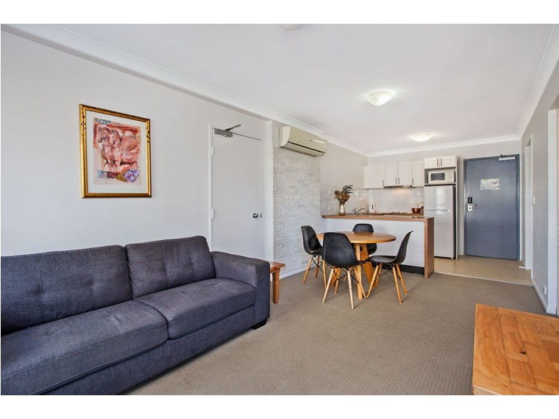 332/99 Griffith Street, Coolangatta QLD 4225