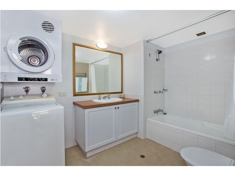 332/99 Griffith Street, Coolangatta QLD 4225