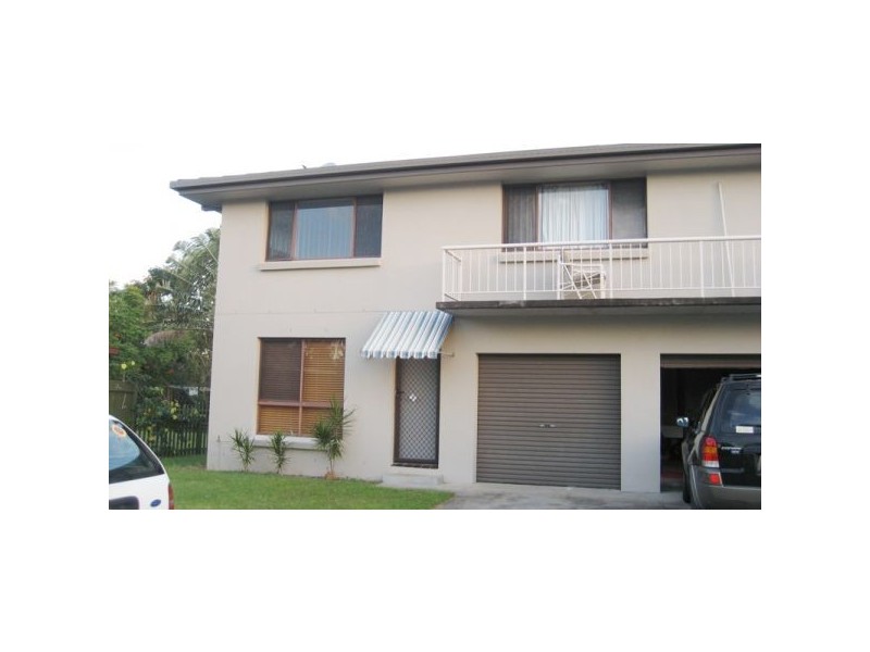 1/3 Sunset Place, Tweed Heads West NSW 2485