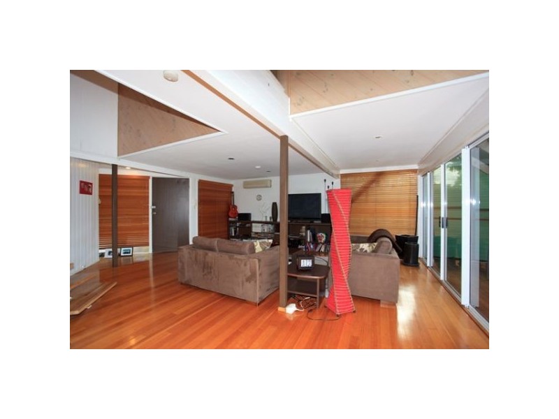 15 Lansell Ave, Currumbin QLD 4223