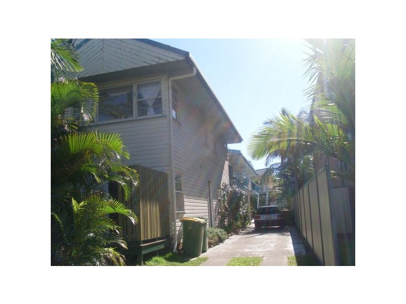 Coolangatta QLD 4225