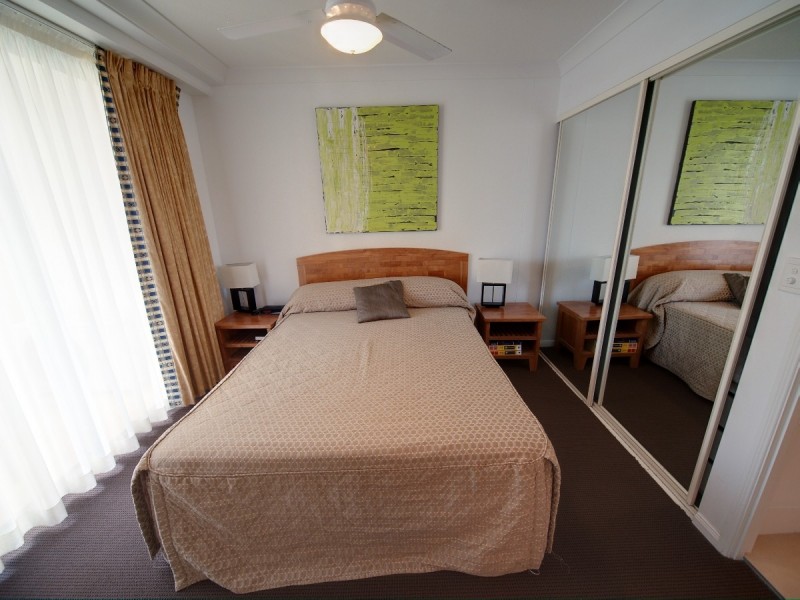 Coolangatta QLD 4225