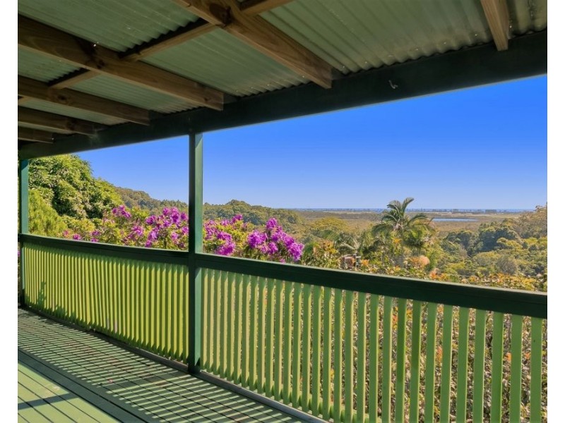 10 Myeerimba Parade, Tweed Heads West NSW 2485