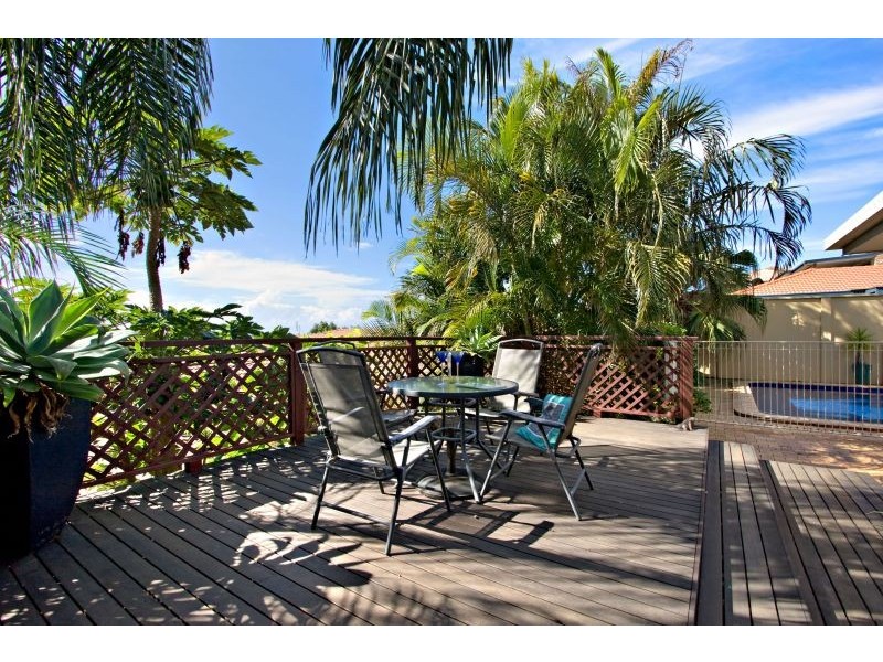 2 Dundee Drive, Banora Point NSW 2486