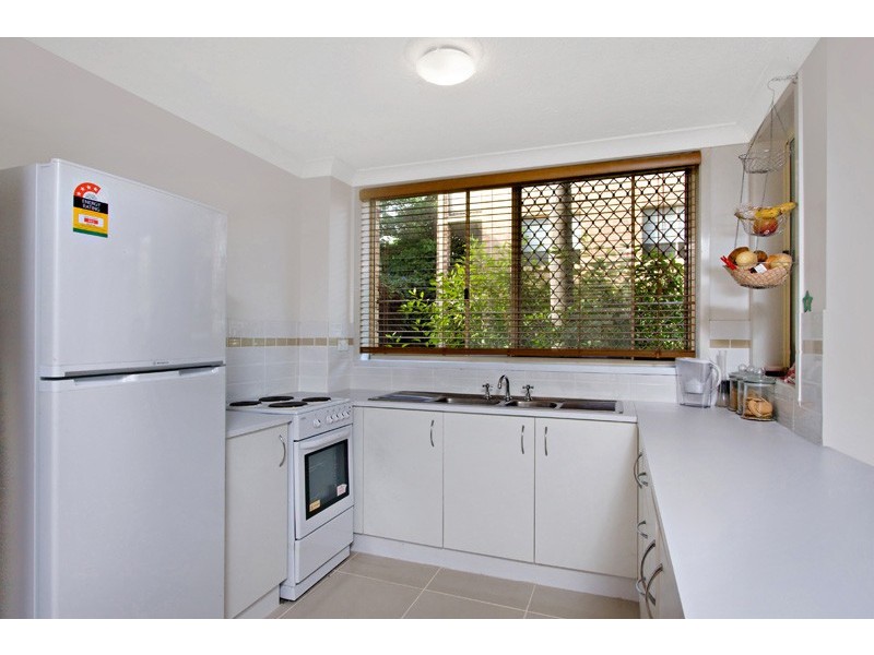 14/1 Rolan Ct, Palm Beach QLD 4221