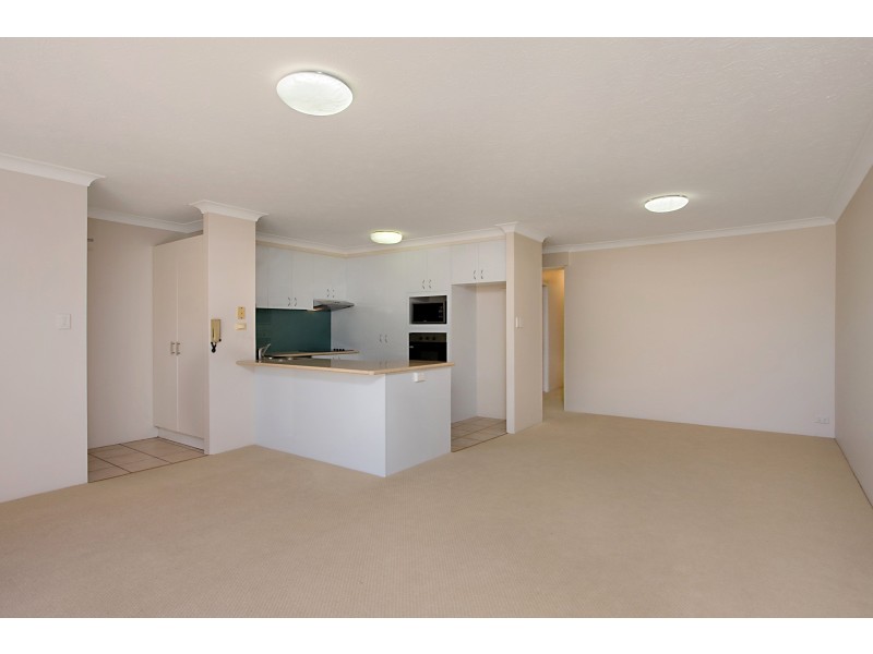 2/31-33 Dutton Street, Coolangatta QLD 4225