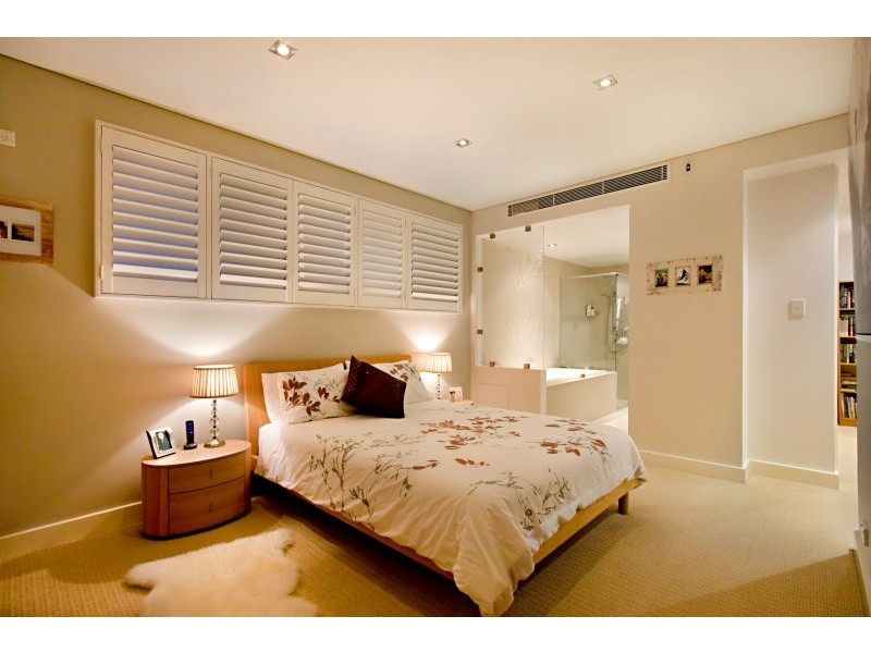 2-61 Garrick St, Coolangatta QLD 4225