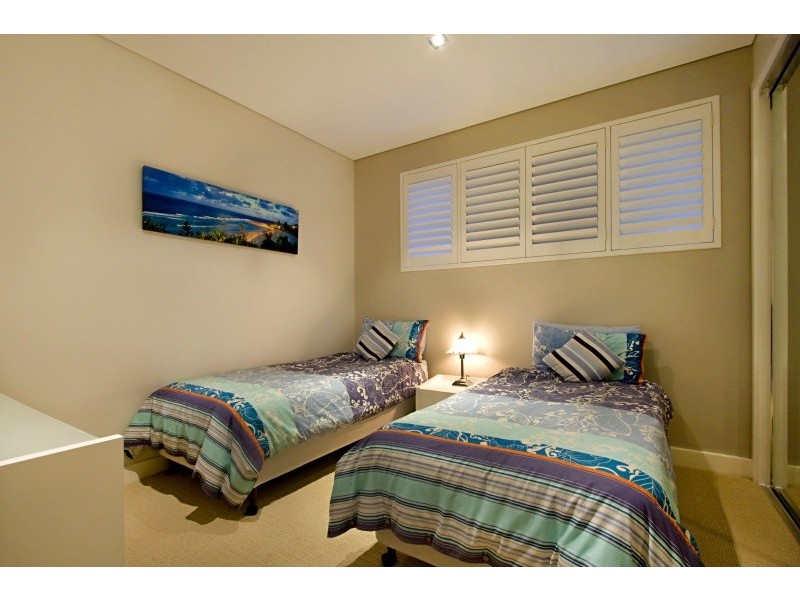 2-61 Garrick St, Coolangatta QLD 4225