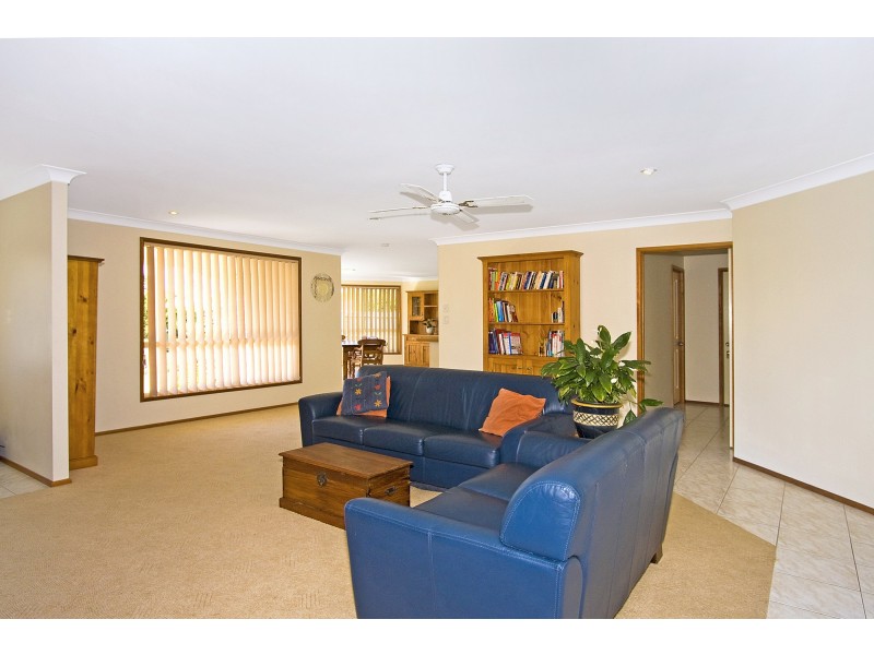 27 Shoal Place, Kingscliff NSW 2487