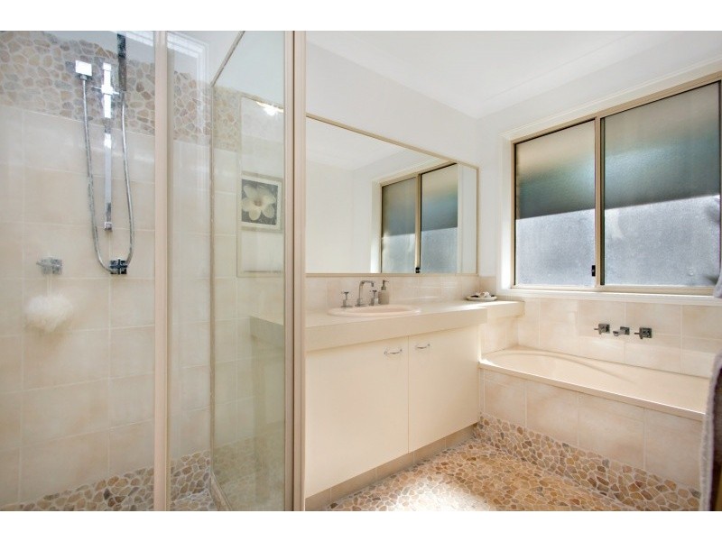 6 Sierra Vista Blvd, Bilambil Heights NSW 2486