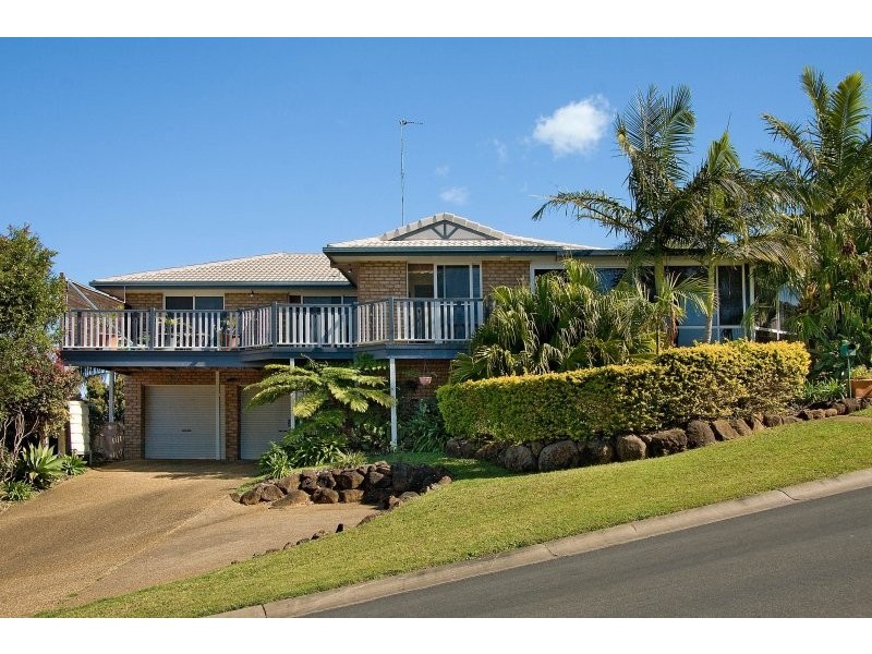 2 Sierra Vista Blvd, Bilambil Heights NSW 2486